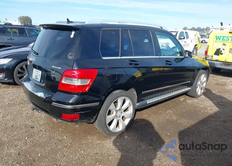 2011 Mercedes-Benz Glk 350 4Matic z USA, uszkodzony, nr VIN WDCGG8HB0BF682046